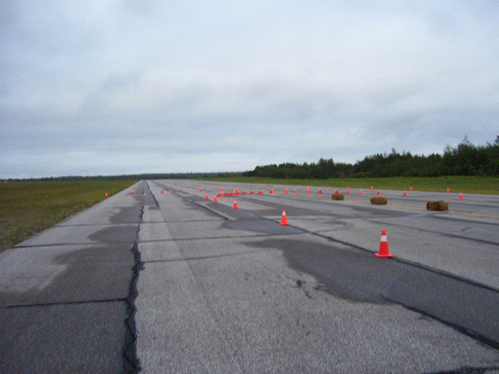 North Bay Runway Romp racetrack - approaching the hairpin corner