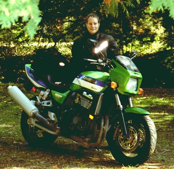 DirtyGirl and her ZRX 1100